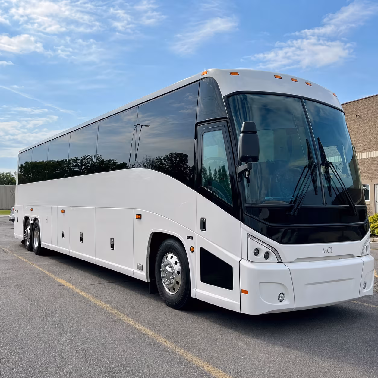 charter buses for fairplex events and la county fair crowds
