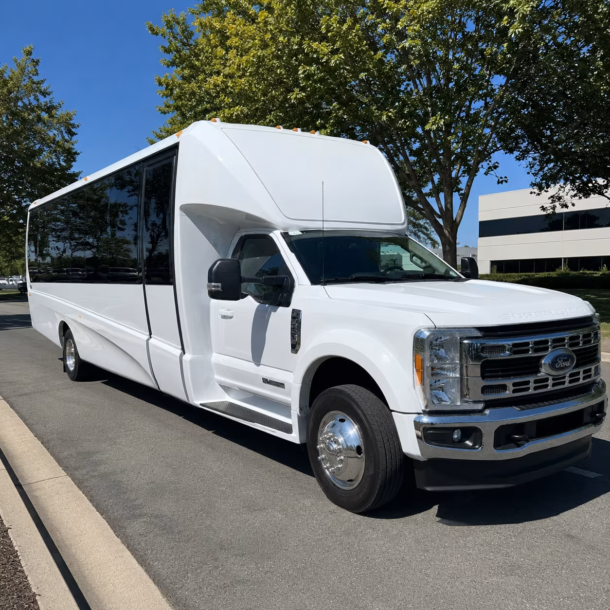 charter buses to the pomona fairplex for corporate events and trade shows