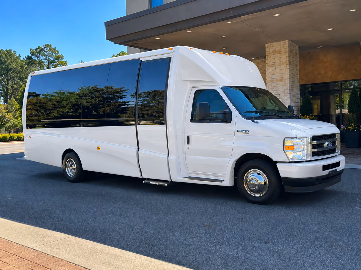 find the perfect transportation for your next corporate event 1
